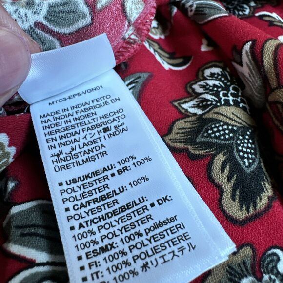 Making the Cut Size Large Season 3 Red Floral Crepe Pleated Wide Leg Pants NWT - Picture 7 of 10